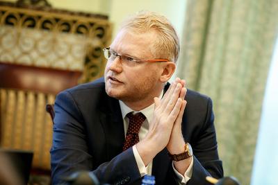 CYZELOWANIE Lista przesłanek należytej staranności w VAT jest tworzona od wielu miesięcy pod okiem Pawła Gruzy, wiceministra finansów. Finał prac ponoć tuż-tuż.
