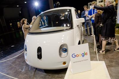 Samochód autonomiczny (samojezdny) Google (self-driving car)