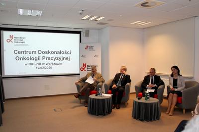 Konferencja, na której ogłoszono powołanie Centrum Doskonałości Onkologii Precyzyjnej w Narodowym Instytucie Onkologii - Państwowym Instytucie Badawczym, 12 lutego 2020 r.