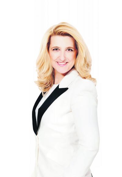 Grażyna Piotrowska-Oliwa, prezes Virgin Mobile Polska