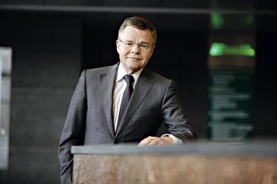 IDZIE
NOWE: KDPW, którym od 10 września kierować będzie Maciej Trybuchowski, dostanie
nowe zadania.
