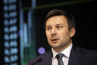 DROGO
SPRZEDAŁ: Altus TFI, założone przez Piotra Osieckiego, było głównym
beneficjentem sprzedaży EGB Investments do GetBacku. Zdaniem prokuratury, cena
było znacząco wyższa niż rzeczywista wartość spółki.