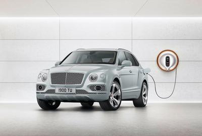 Bentley ma hybrydowego SUV-a