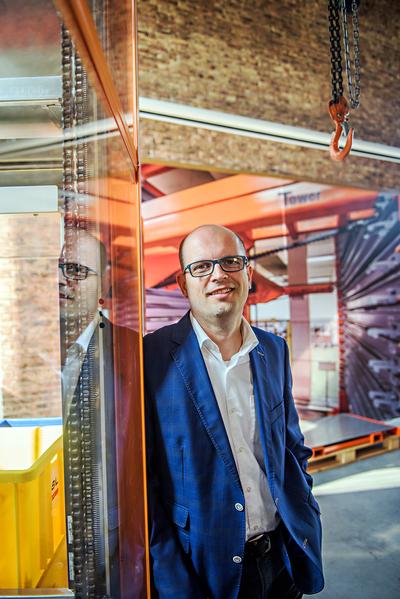 AUTOMATYZACJA: Pamiętajmy, że nowoczesna technologia nie zastąpi porządnego całościowego planowania, a inwestycja w takie maszyny zwraca się po 3-7 latach — przestrzega Bartosz Jacyna, dyrektor projektów strategicznych w firmie konsultingu logistycznego Logisys