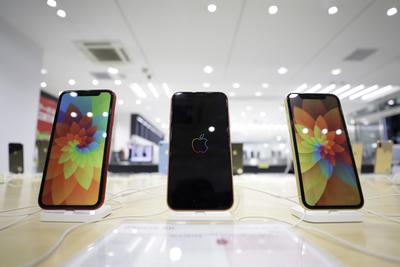 iPhone XR