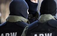 ABW zatrzymała poszukiwanego listem gończym za kierowanie grupą wyłudzającą VAT