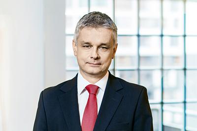 ZAMIANA MIEJSC: