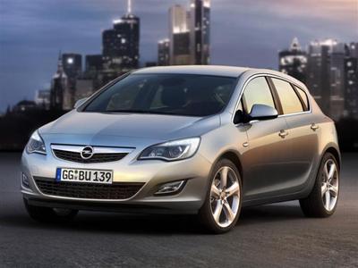 Opel Astra IV