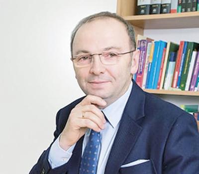 Dr hab. n. med. Maciej Krawczyk, prezes Krajowej Izby Fizjoterapeutów