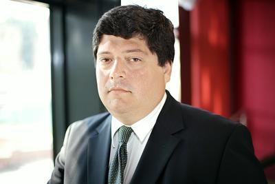 Lukasz Zon