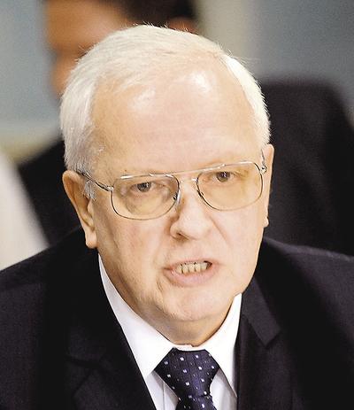 Lek. Marek Twardowski