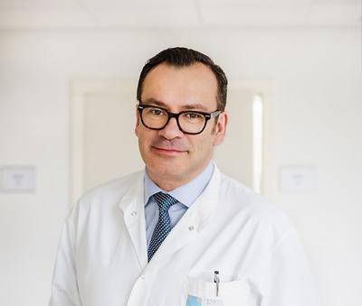 Dr n. med. Paweł Szymanowski