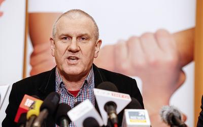 BEZ OBAW: Jan Guz, przewodniczący Ogólnopolskiego Porozumienia Związków Zawodowych, podkreśla, że Polacy nie powinni bać się robotyzacji, bo może być ona receptą na zatrzymanie produkcji w kraju.