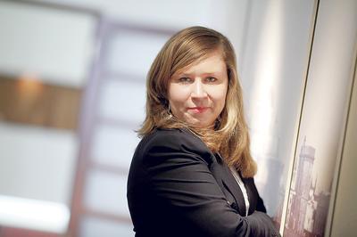 PO PIERWSZE — WIEDZA: Bez odpowiednio przygotowanych pracowników trudno wyobrazić sobie udaną transformację cyfrową. Ale firmy często nie chcą brać odpowiedzialności za rozwój swoich kadr — uważa Joanna Stępień, konsultantka z GMFP Management Consultants.