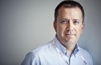 Wojciech Wilk, prezes Polskiego Centrum Pomocy Międzynarodowej, wysyła do Mosulu 500 wyprodukowanych w Polsce domków modułowych.