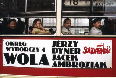 4 czerwca 1989 r. drużyna Lecha Wałęsy zdobyła 161/161 możliwych miejsc w Sejmie oraz 99/100 w Senacie.