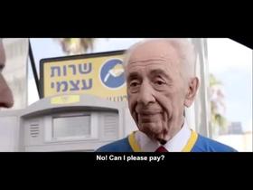 Szimon Peres w kampanii społecznej. Jak były prezydent szukał pracy?