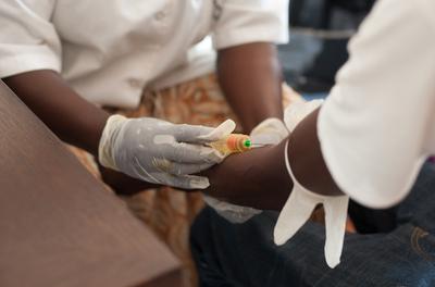 Największa epidemia gorączki krwotocznej zakończyła się dwa lata temu w zachodniej części Afryki.
