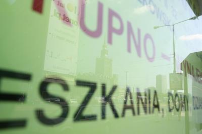 W największych polskich miastach trwa ożywienie w handlu mieszkaniami.