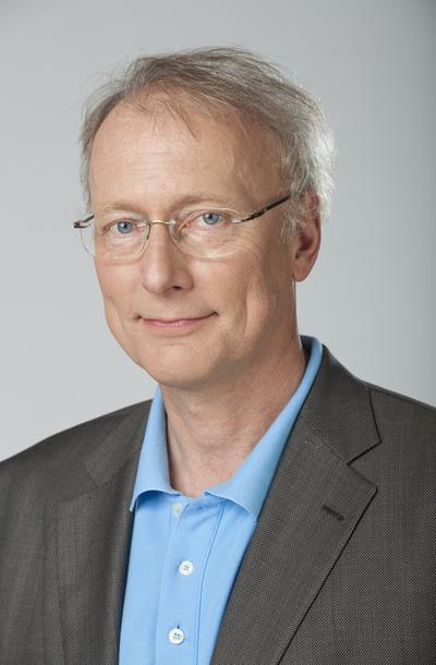 Prof. Paweł Januszewicz, dyrektor ds. pediatrii Centrum Zdrowia Dziecka Damiana