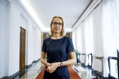 SAME PLUSY: Ministerstwo Finansów, którym kieruje Teresa Czerwińska, uważa, że ustawa zwiększy atrakcyjność działalności gospodarczej w sektorze nieruchomości mieszkalnych na wynajem i zaangażowanie krajowego kapitału na tym rynku.