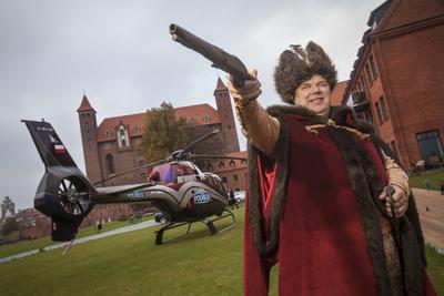 HISTORIA I WSPÓŁCZESNOŚĆ: