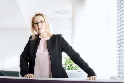 DOŚWIADCZENIE: Wiedza i praktyka są w zawodzie konsultanta biznesowego cenione jak nigdzie indziej — mówi Danuta Lipowska, dyrektor w dziale transformacji technologicznej w Business Services Capgemini.