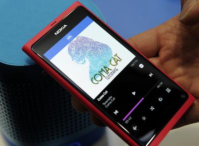 Nokia N9 (fot. Bloomberg)