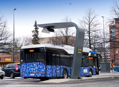 EKOTRANSPORT: Zmiana taboru miejskiego ze spalinowego na elektryczny to jeden z pomysłów na walkę ze smogiem. Bruksela pomoże go sfinansować.