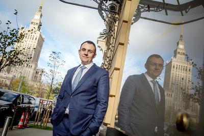 ROZSĄDNY
PLAN: W połowie przyszłego roku zapadają obligacje Kruka. Jak zapowiada prezes
Piotr Krupa, spółka ma gotówkę na spłatę tego długu i nie zamierza go rolować.