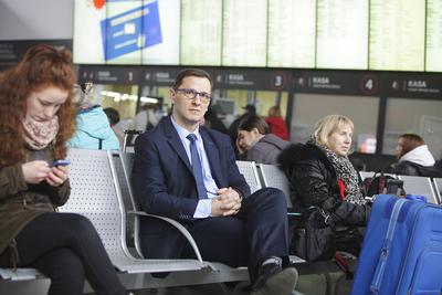 NIE TYLKO KASY: W styczniu tego roku sprzedaż biletów poprzez platformę Dworzec Online sięgnęła 1,8 mln zł, a w sierpniu 6,9 mln zł — informuje Andrzej Padziński, dyrektor operacyjny PKS Polonus.