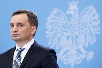 Zbigniew Ziobro chce ścigać niepokornych medyków