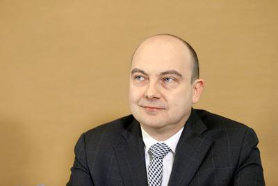 NA
POCZĄTEK I NA KONIEC: JSW, którą zarządza Daniel Ozon, chce mieć pewność, że
zaczynając inwestycję będzie miała pieniądze także na jej zakończenie.
Rezerwuje na to miliard złotych.