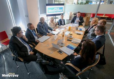 Podczas debaty "Sektor ochrony zdrowia jako część gospodarki nastawionej na rozwój", zorganizowanej w redakcji "Pulsu Medycyny", paneliści wspólnie zastanawiali się, co to jest innowacja medyczna, jak może wpłynąć na rozwój polskiego systemu ochrony zdrowia.