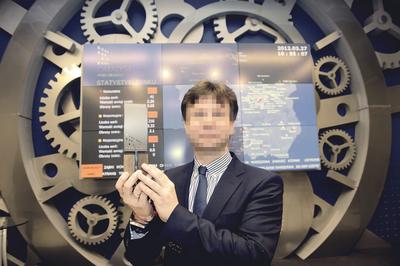 ROZBIEŻNOŚĆ ZDAŃ: Jeszcze przed zatrzymaniem Tadeusz G., były prezes i właściciel Quality All Development — Fundusz Kapitałowy, bagatelizował swój wpływ na spółkę, winą za ewentualne nieprawidłowości obarczając współpracowników. Prokuratura potwierdziła jednak to, o czym pisał „PB” — był „głównym organizatorem przestępczego procederu”.