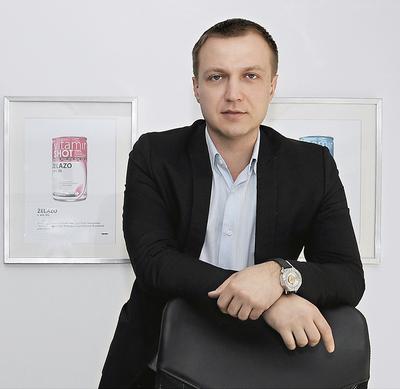ŚWIATOWO: Dariusz Gałęzewski, prezes Oshee, mówi o akwizycjach „niekoniecznie w Europie”.
Zarządzana przez niego spółka analizuje właśnie kilka potencjalnych projektów.