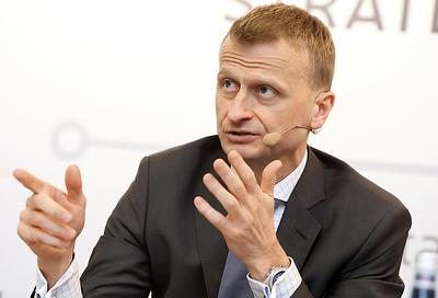 MNIEJSZY, ALE LEPSZY
