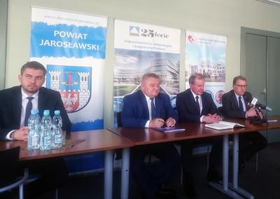http://www.comjar.pl