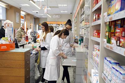 JUŻ PO BURZY: Branża farmaceutyczna nie obawia się 2018 r., bo nic gorszego niż w ubiegłym nie może się wydarzyć.