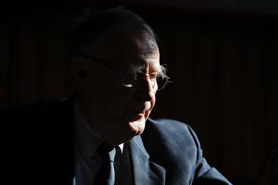 PATRZYŁ W PRZYSZŁOŚĆ: Zmarły w ubiegłym tygodniu Ingvar Kamprad już w 1976 r. wymyślił, że założona przez niego IKEA ma być samonapędzającą się machiną, bez centralnego sterowania i zależności od jednej osoby. Udział w rozwoju firmy będą miały jego dzieci, ale nie wyłącznie.