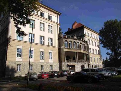 https://www.su.krakow.pl/