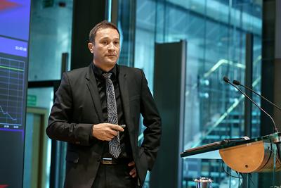 KWESTIA PRZYSZŁOŚCI Specjalizujemy się w handlu i nie myślimy o wejściu w produkcję w Polsce. Może to być jednak kwestia dalszej przyszłości — mówi Sebastien Guyon, prezes spółki Polska Meat.Polska Meat.