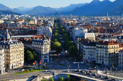 Widok na miasto Grenoble