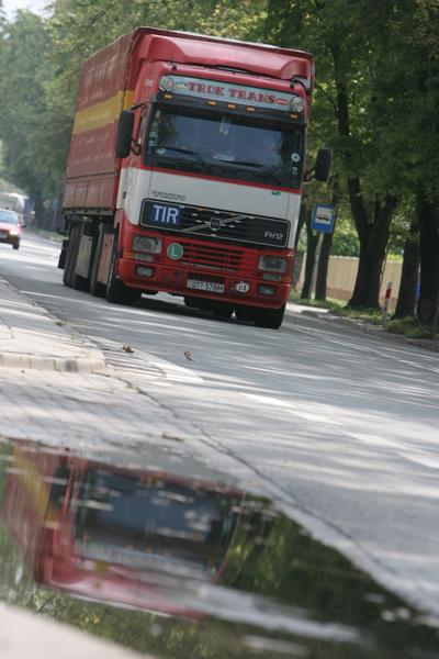 Wzrost produkcji przemysłowej ikonsumpcji to więcej zleceń transportowych.