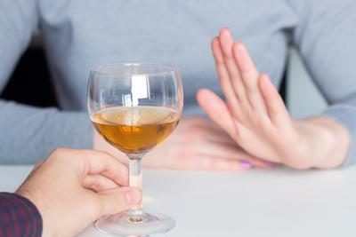 Krajowe Centrum Przeciwdziałania Uzależnieniom powstanie przez włączenie Państwowej Agencji Rozwiązywania Problemów Alkoholowych do Krajowego Biura do Spraw Przeciwdziałania Narkomanii.