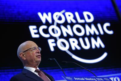 Klaus Schwab