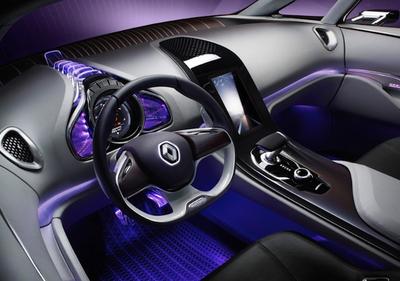 Renault Initiale Paris FOT. Renault