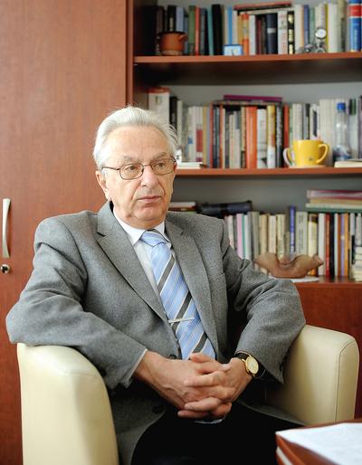 Prof. dr hab. n. med. Zbigniew Lew-Starowicz