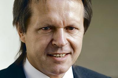 prof. Adam Dziki