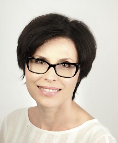 Prof. dr hab. n. med. Agnieszka Wierzbowska - specjalista chorób wewnętrznych i hematologii, kierownik Katedry i Kliniki Hematologii Uniwersytetu Medycznego w Łodzi